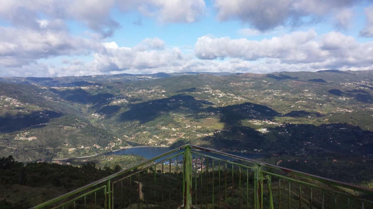 Casa Loureiro - Vista Rio Douro Βίλα Resende Εξωτερικό φωτογραφία